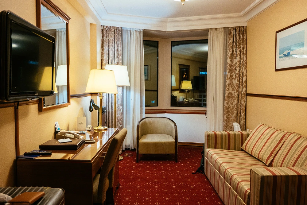 24480F3B54C11E9E27766F