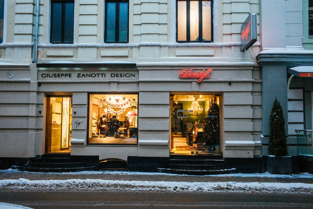 264C4D3B54C5E02E3604F9