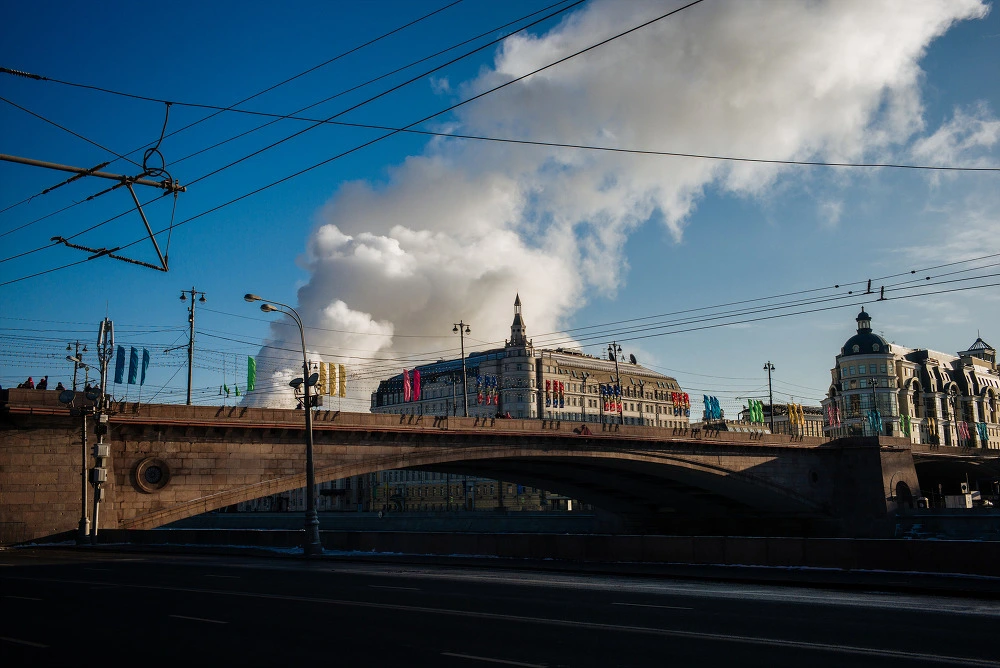 2408554054C12EDE2E93F4