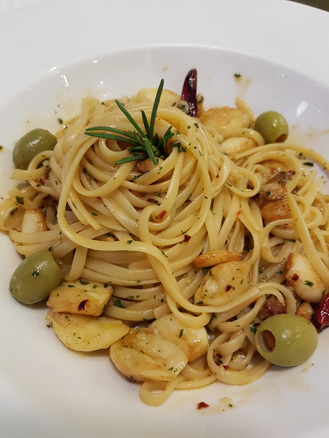 236ADC4F57C69F9C3DDB27