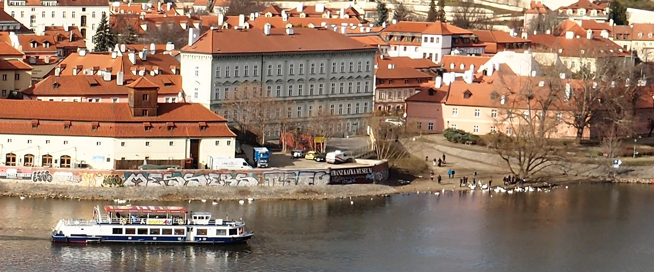 2717063956C57A6816F3C2