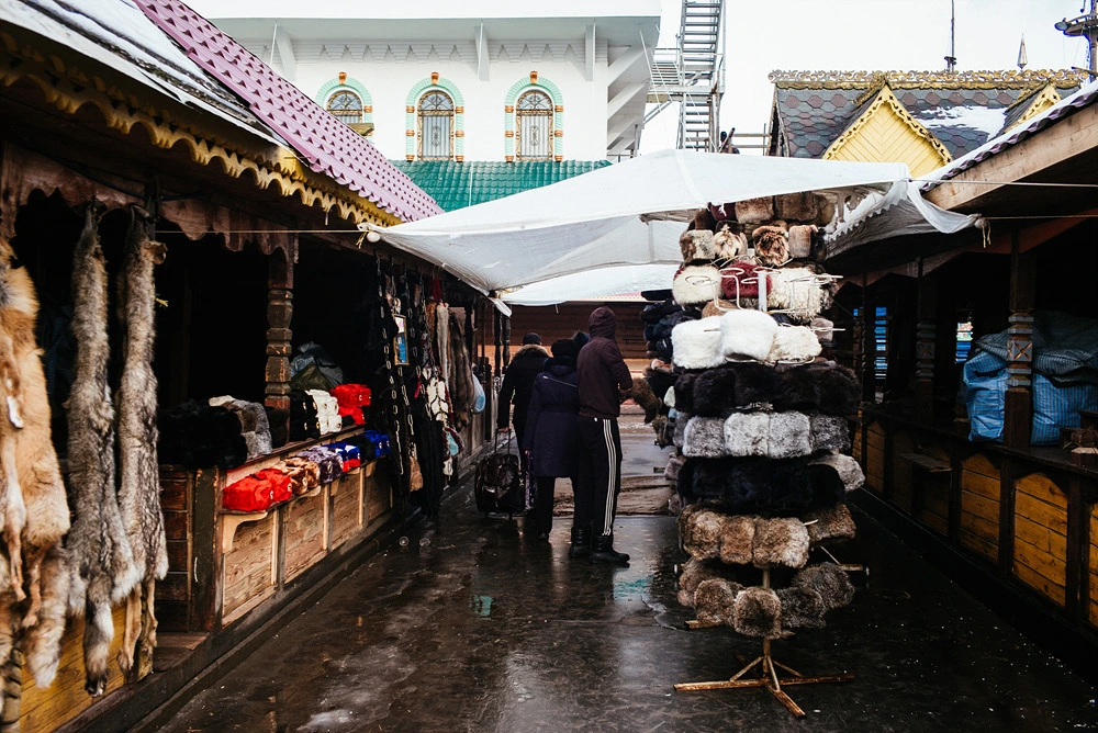 2521824B54E2DC2E03850E