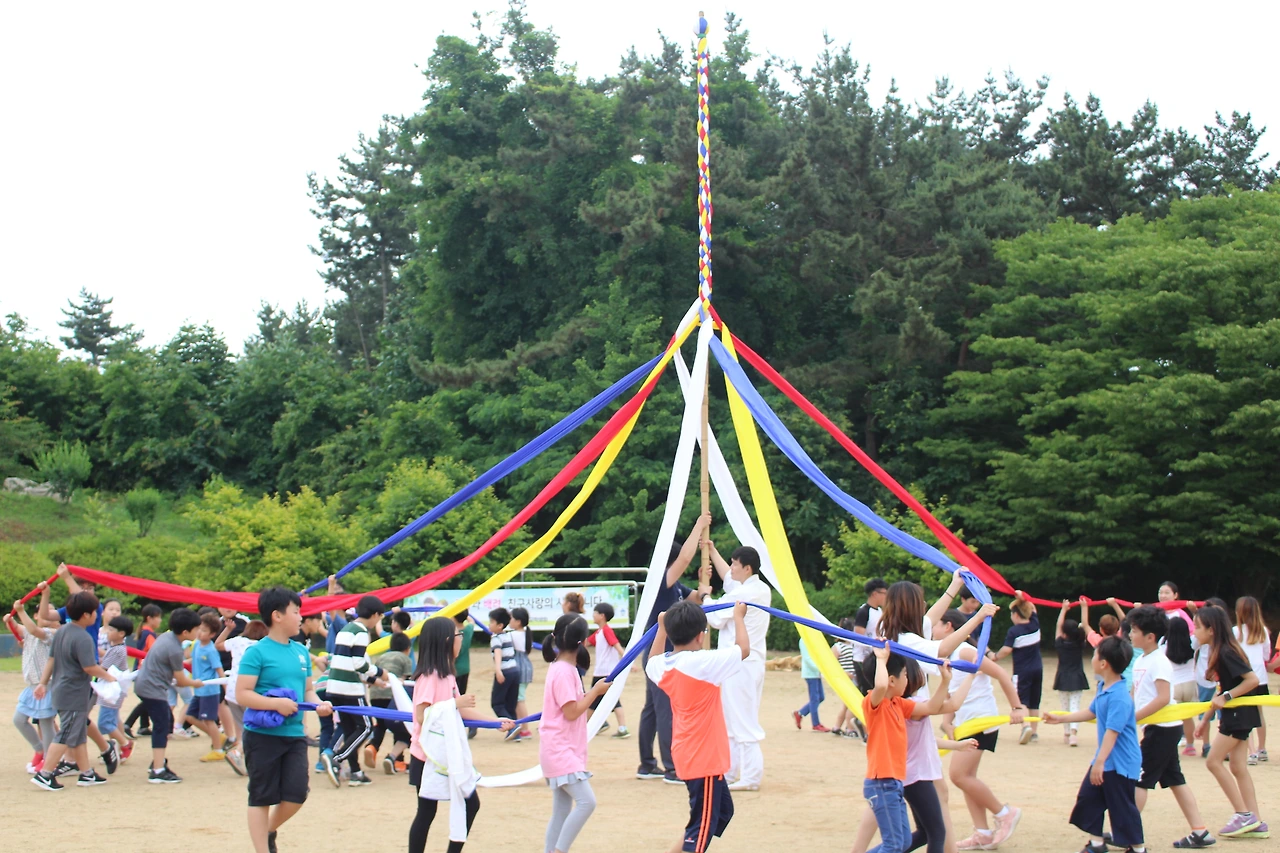 30. 우리문화전문연희단체 꾼.JPG