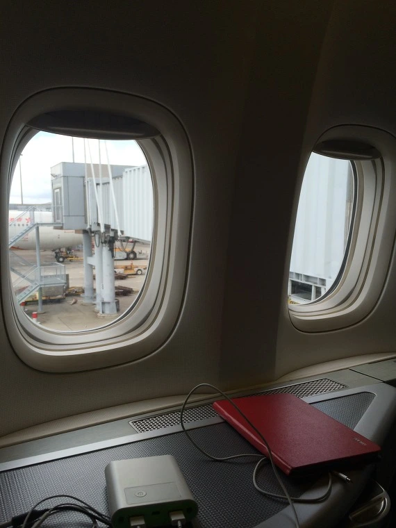 24407D4B541DB2D81DBD9F