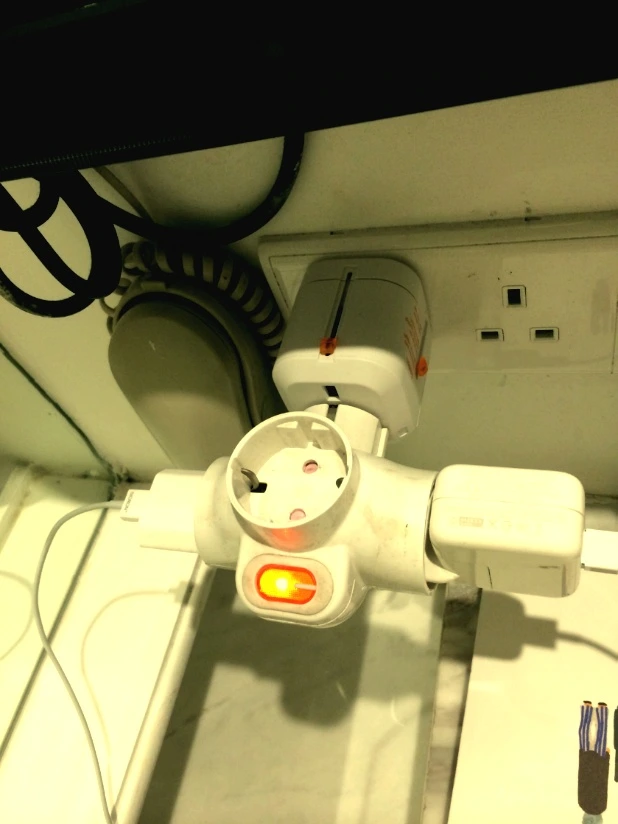 223AE03D53D9E9F301B8E2