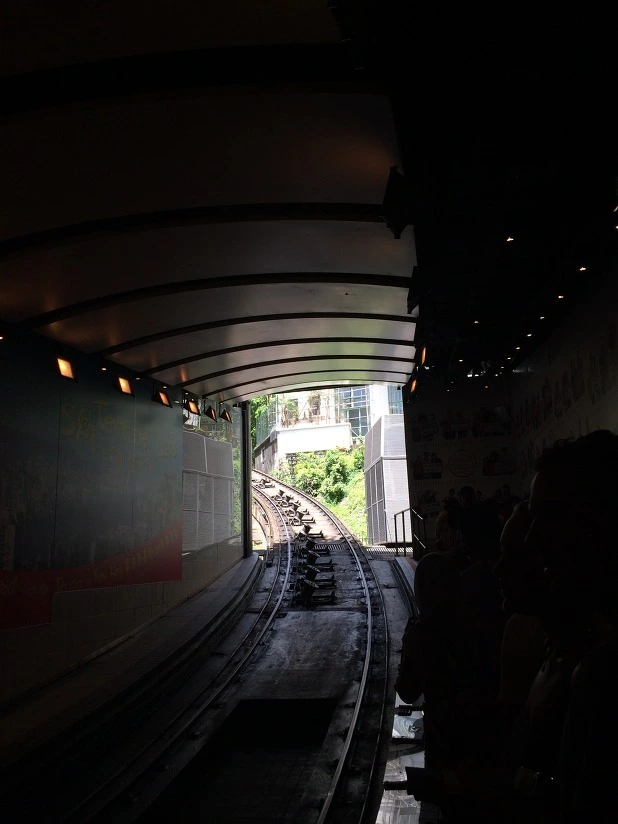 22207C4253F9789A260320