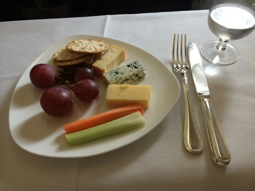 2438813353D24DB822E04C