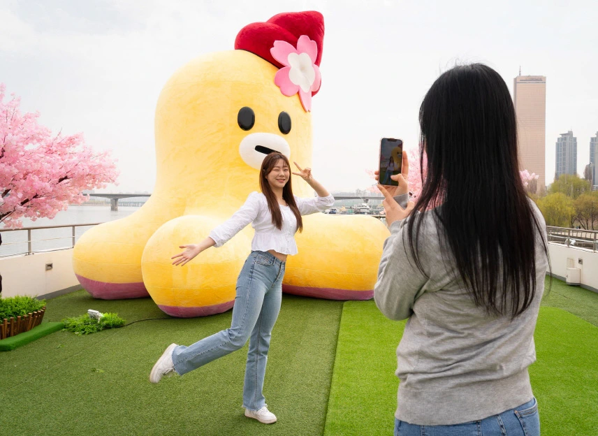 lgu+_02.jpg?type=w966