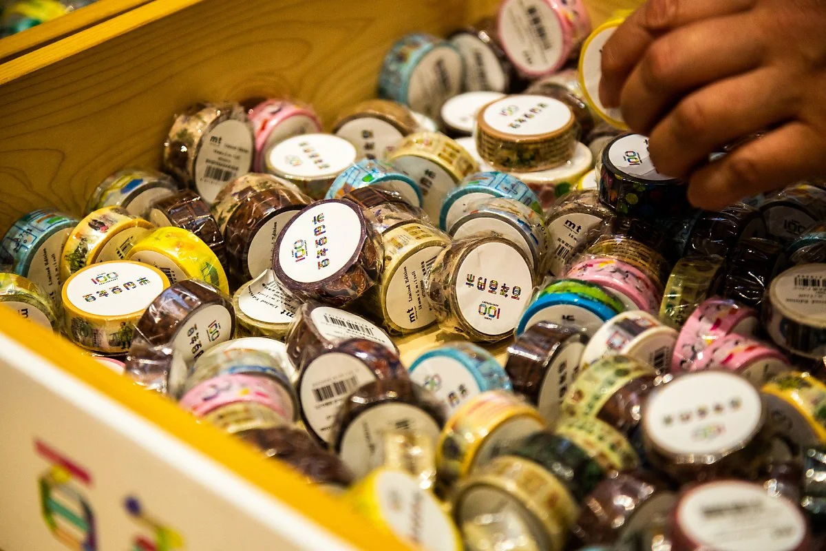 %EC%95%84%EC%9D%B4%EB%B9%84%EC%8A%A4%ED%80%98%EC%96%B4_%EC%B9%B4%EB%AA%A8%EC%9D%B4_100%EC%A3%BC%EB%85%84_%EB%A7%88%EC%8A%A4%ED%82%B9%EC%BC%80%EC%9D%B4%ED%94%84%EC%A0%84%EC%8B%9C_%281%29.jpg?type=w1200