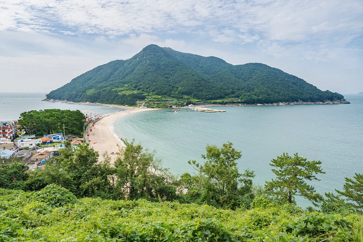 %EA%B9%8C%EA%BE%B8%EB%A7%89%EA%B3%A0%EA%B0%9C%EC%97%90%EC%84%9C_%EB%B0%94%EB%9D%BC%EB%B3%B8_%EB%B9%84%EC%A7%84%EB%8F%84%ED%95%B4%EB%B3%80%EA%B3%BC_%EB%B0%94%EA%B9%A5%EC%84%AC_%282%29.jpg?type=w1200