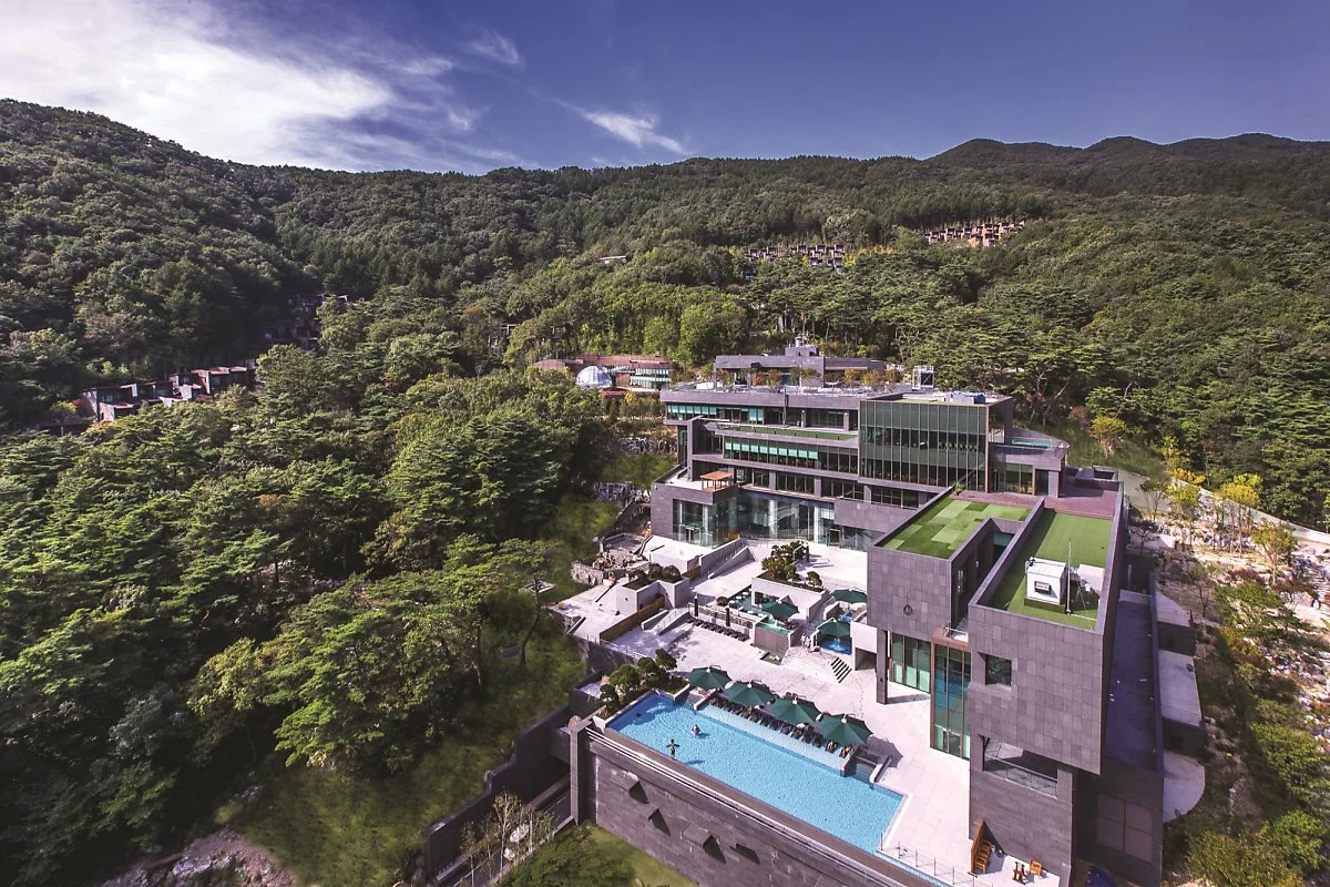 7._%ED%8F%AC%EB%A0%88%EC%8A%A4%ED%8A%B8_%EB%A6%AC%EC%86%9C_%ED%95%B4%EB%B8%8C%EB%82%98%EC%9D%B8_%ED%9E%90%EB%A7%81%EC%8A%A4%ED%8C%8C_%281%29.jpg?type=w1200