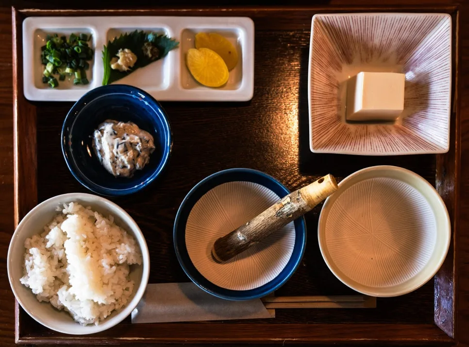 %ED%9E%88%EB%9D%BC%EC%B9%B4%EC%99%80%EC%95%BC-13.jpg?type=w966