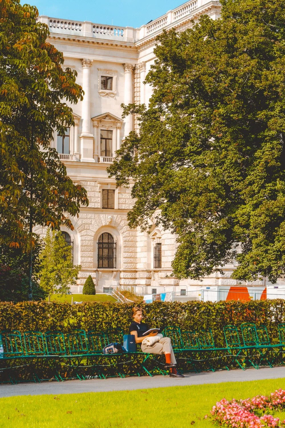 %EB%B9%84%EC%97%94%EB%82%98_%EC%8B%9C%EB%82%B4_%288%29.jpg?type=w1200