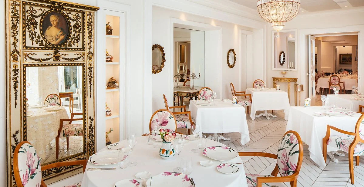 1600-ristoranteA_%28c%29_Don_Alfonso_1890.jpg?type=w1200