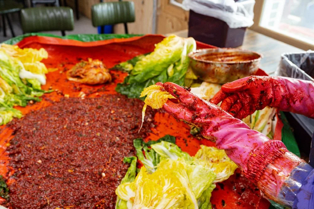 %EA%B9%80%EC%9E%A5%EA%B3%BC_%EA%BD%83%EA%B2%8C%EB%9D%BC%EB%A9%B4_%282%29.jpg?type=w1200