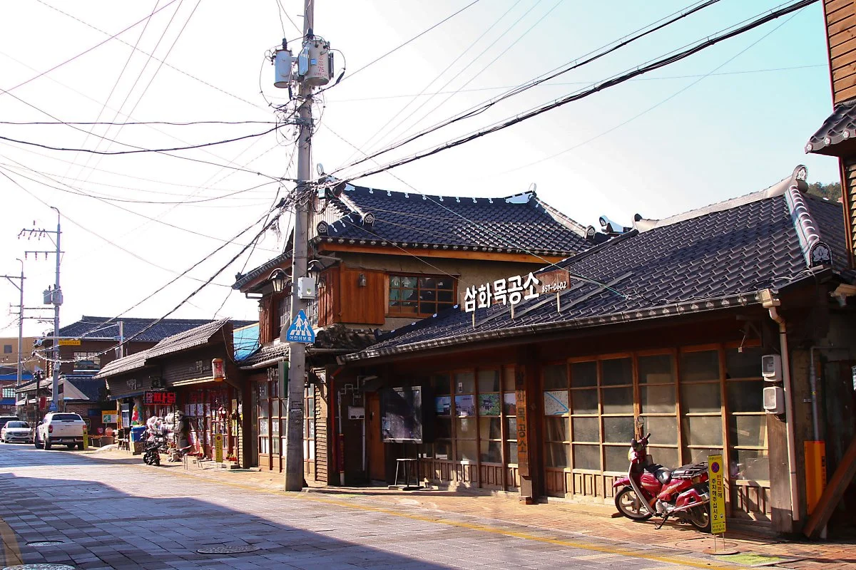 %EB%B2%8C%EA%B5%90_%ED%83%9C%EB%B0%B1%EC%82%B0%EB%A7%A5%EB%AC%B8%ED%95%99%EA%B8%B8_%282%29.jpg?type=w1200