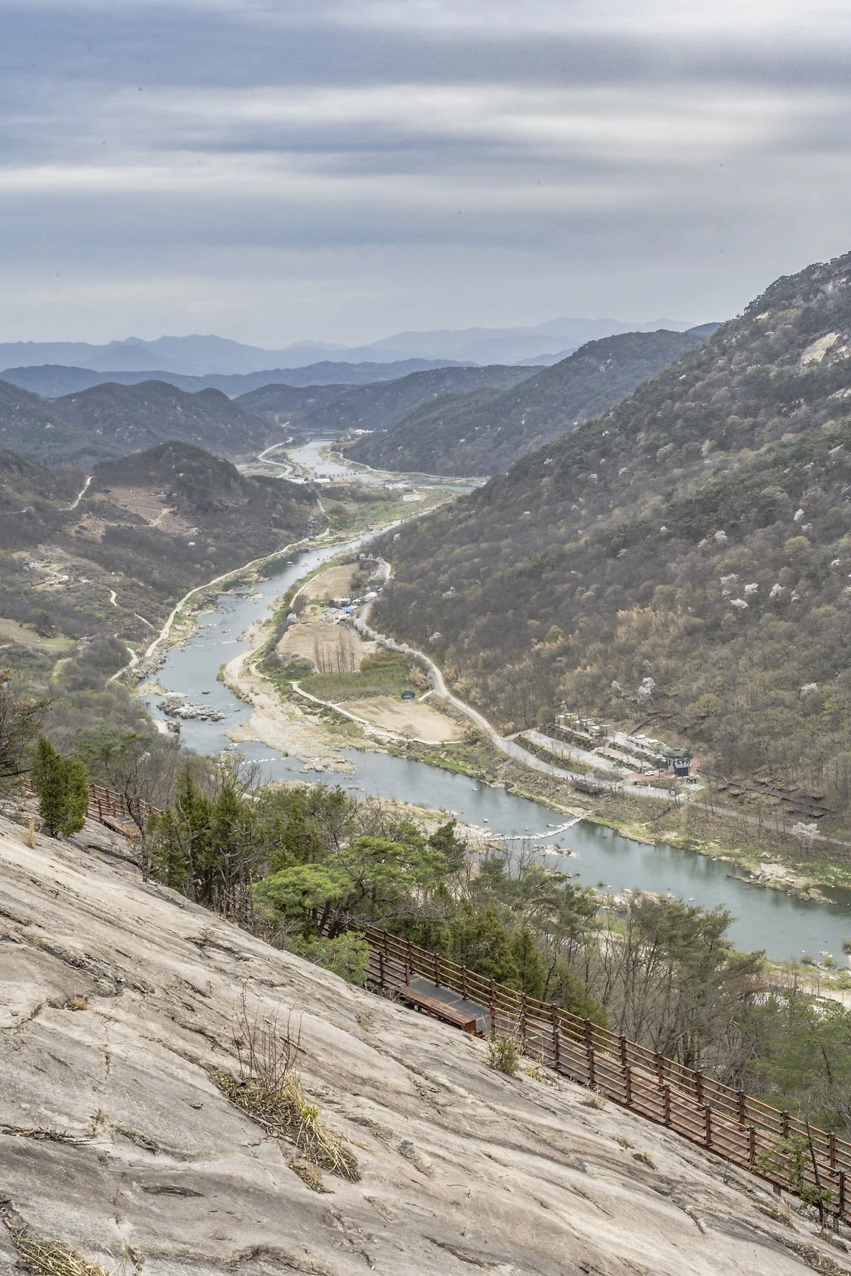 %EC%9A%A9%EA%B6%90%EC%82%B0_%ED%95%98%EB%8A%98%EA%B8%B8_%282%29.jpg?type=w1200