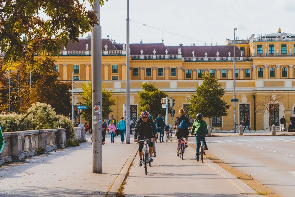 %EC%9E%90%EC%A0%84%EA%B1%B0_%281%29.jpg?type=w1200