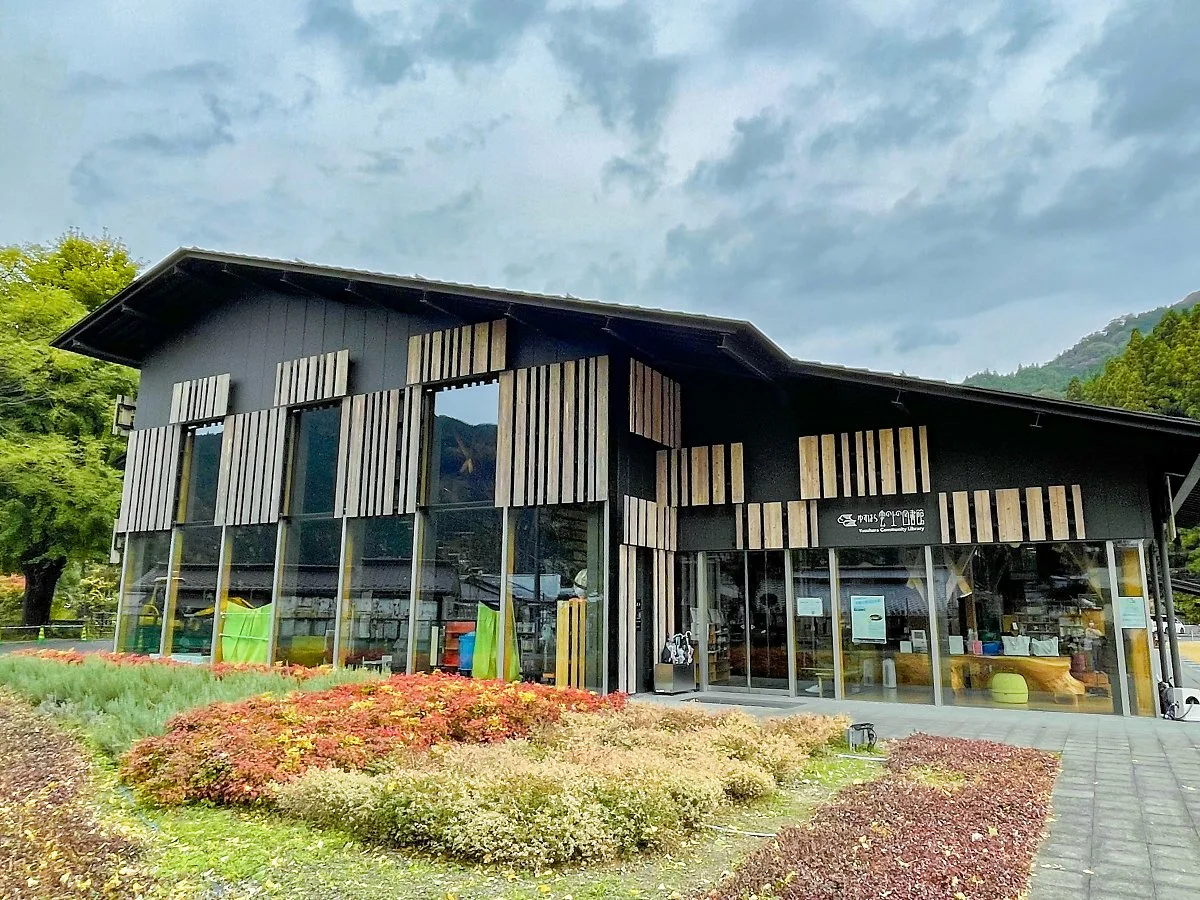 %EA%B5%AC%EB%A6%84%EC%9C%84%EC%9D%98%EB%8F%84%EC%84%9C%EA%B4%80_%EC%95%84%EC%9D%B4%ED%8F%B0_%282%29.jpg?type=w1200