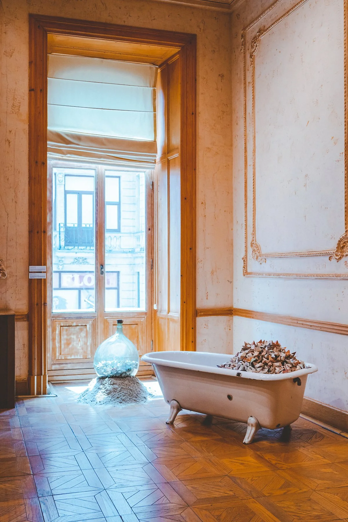 %EC%9D%B4%EC%8A%A4%ED%83%84%EB%B6%88_%EA%B0%A4%EB%9F%AC%EB%A6%AC_%283%29.jpg?type=w1200