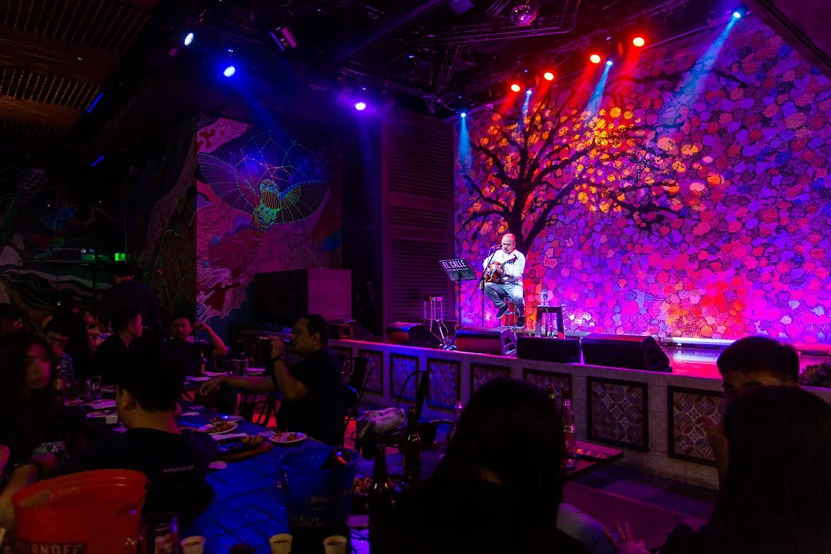 %ED%98%B8%ED%85%94%EC%97%90%EC%84%9C_%EC%97%B0%EA%B2%B0%EB%90%9C_calle%EC%97%90_%EC%9E%88%EB%8A%94_%EB%B0%94_%283%29.jpg?type=w1200