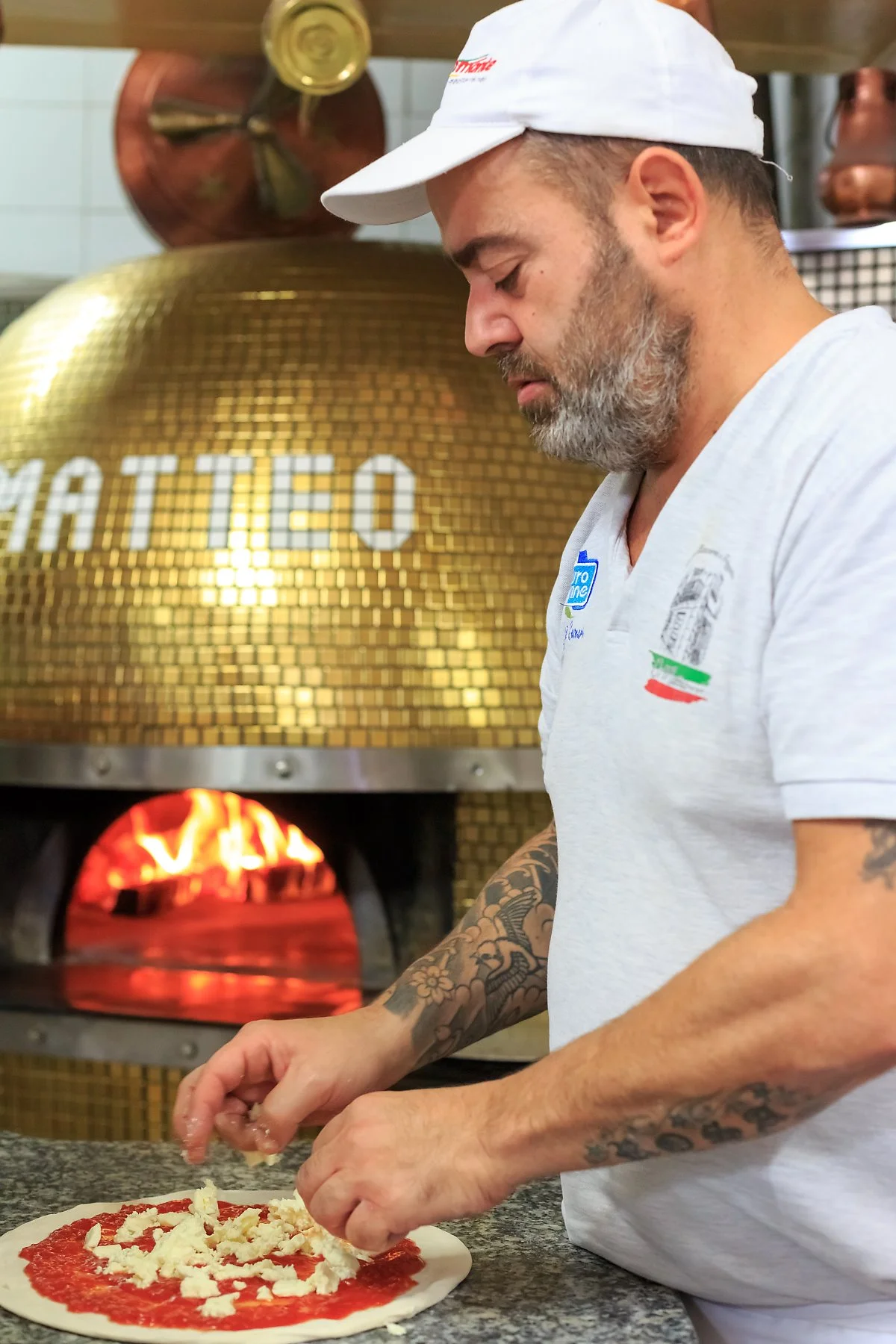 Napoli_pizza1_yereumkim-.jpg?type=w1200