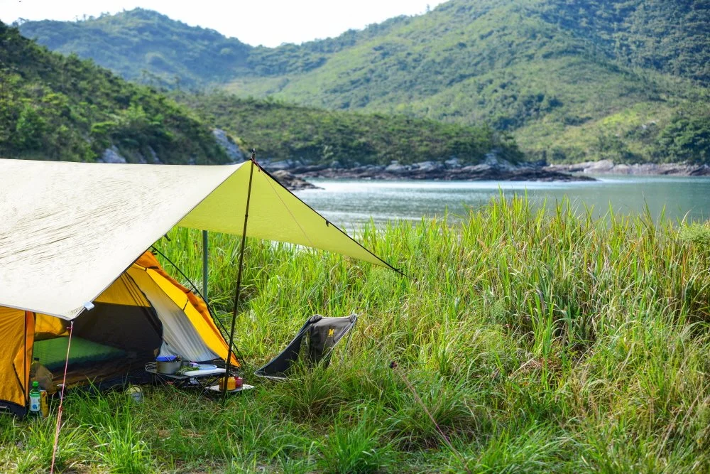 %ED%81%AC%EA%B8%B0%EB%B3%80%ED%99%98%EC%9E%94%EC%9E%94%ED%95%9C_%EB%B0%94%EB%8B%A4%EB%A5%BC_%ED%85%90%ED%8A%B8%EC%95%9E%EC%97%90_%ED%8E%BC%EC%B3%90%EB%86%93%EB%8B%A4..JPG?type=w1200