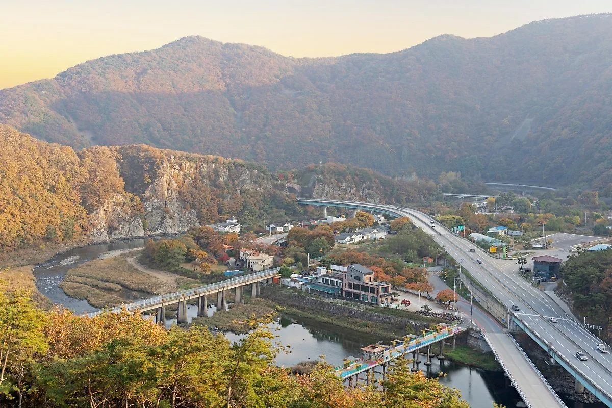 %EC%82%AC%EC%A7%849_%EA%B3%A0%EB%AA%A8%EC%82%B0%EC%84%B1%EC%97%90%EC%84%9C_%EB%B3%B8_%EC%A7%84%EB%82%A8%EA%B5%90%EB%B0%98.jpg?type=w1200