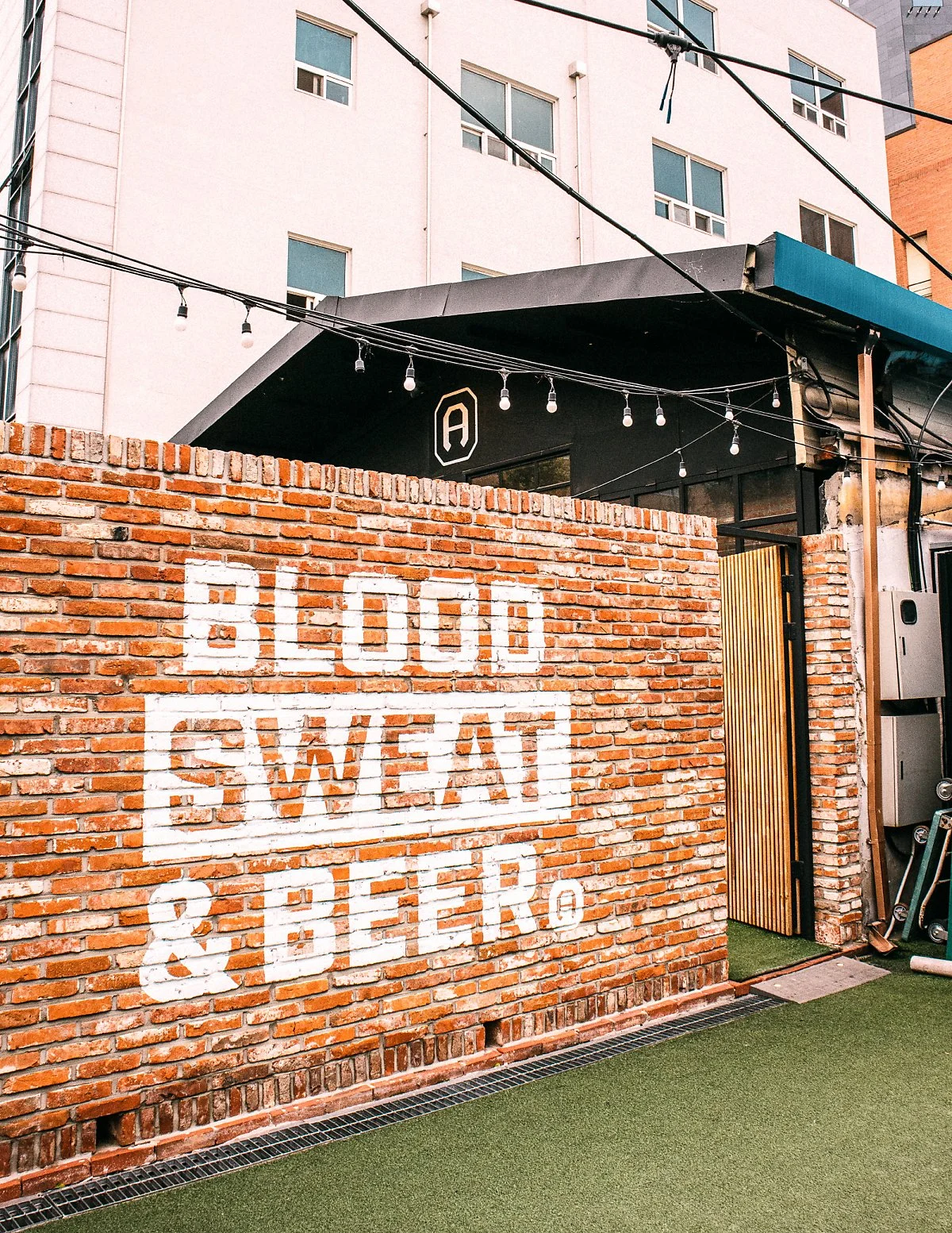 d_%EC%96%B4%EB%A9%94%EC%9D%B4%EC%A7%95_%EB%B8%8C%EB%A3%A8%EC%9E%89_%EC%BB%B4%ED%8D%BC%EB%8B%88_1.jpg?type=w1200