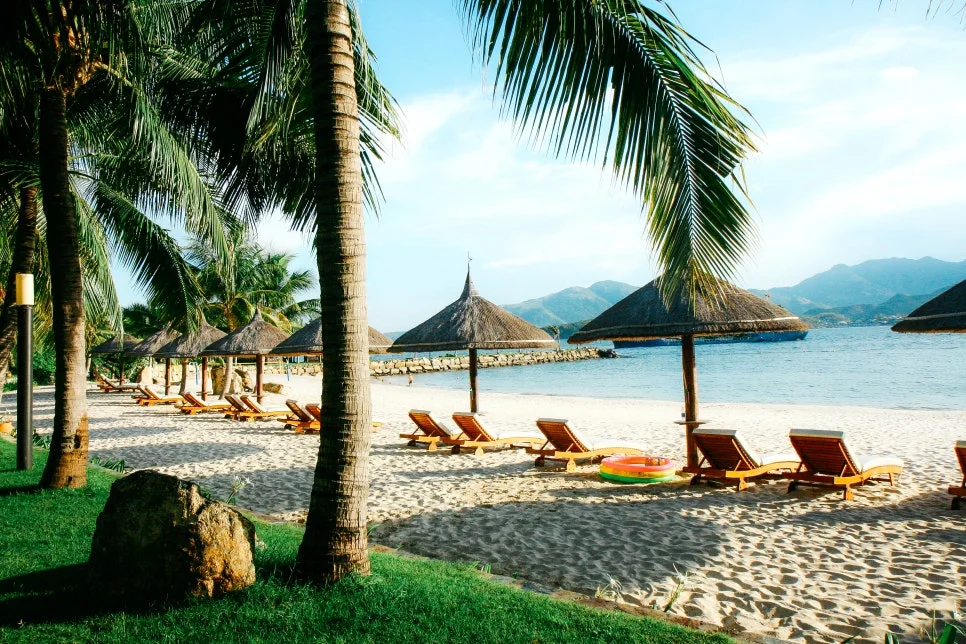 %EB%B9%88%ED%8E%84-3.jpg?type=w966