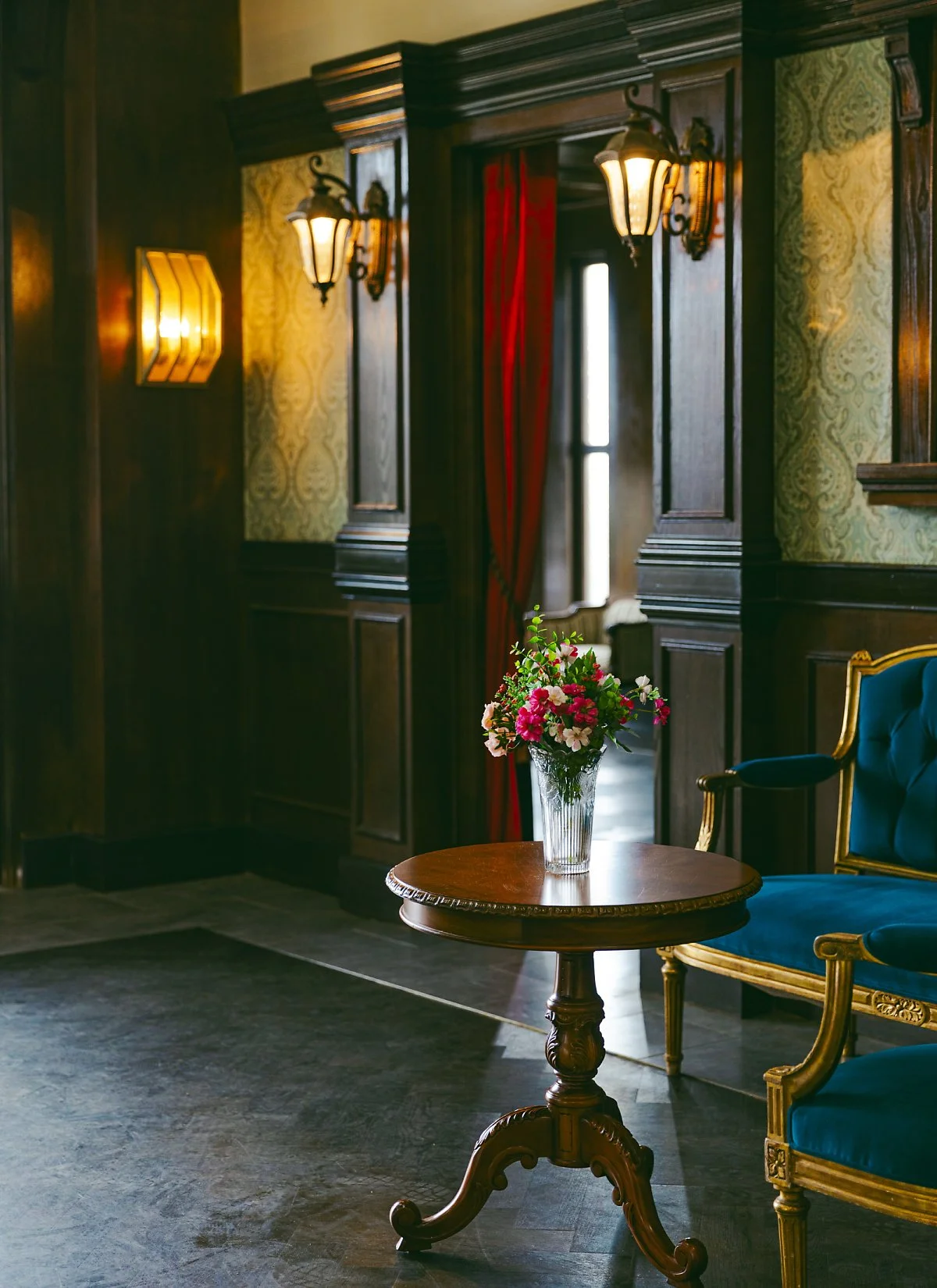 8_%EA%B8%80%EB%A1%9C%EB%A6%AC%ED%98%B8%ED%85%94%EC%9D%98_%EA%B3%A0%ED%92%8D%EC%8A%A4%EB%9F%AC%EC%9A%B4_%EB%82%B4%EB%B6%80.jpg?type=w1200