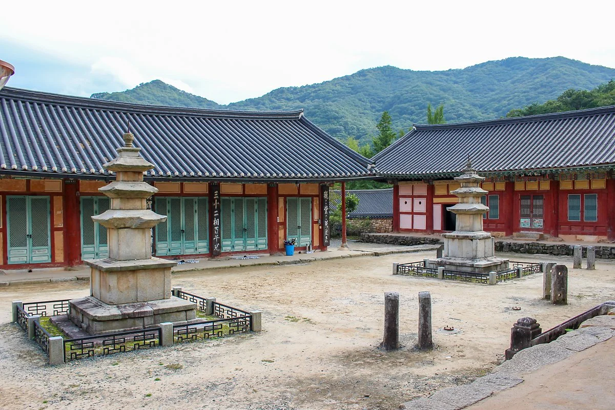 %EC%84%A0%EC%95%94%EC%82%AC.jpg?type=w1200