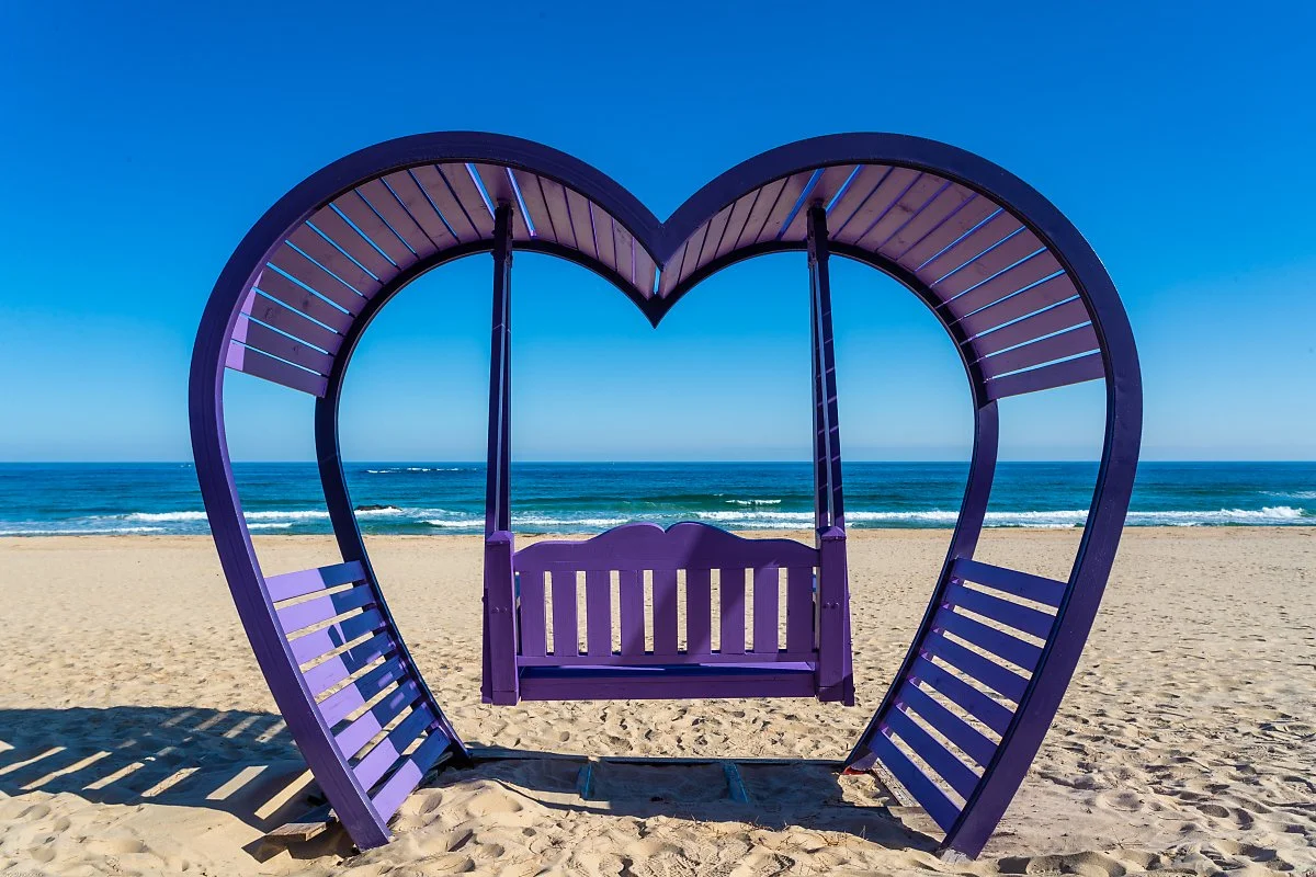 BTS_%EB%B3%B4%EB%9D%BC%EC%83%89_%281%29.jpg?type=w1200