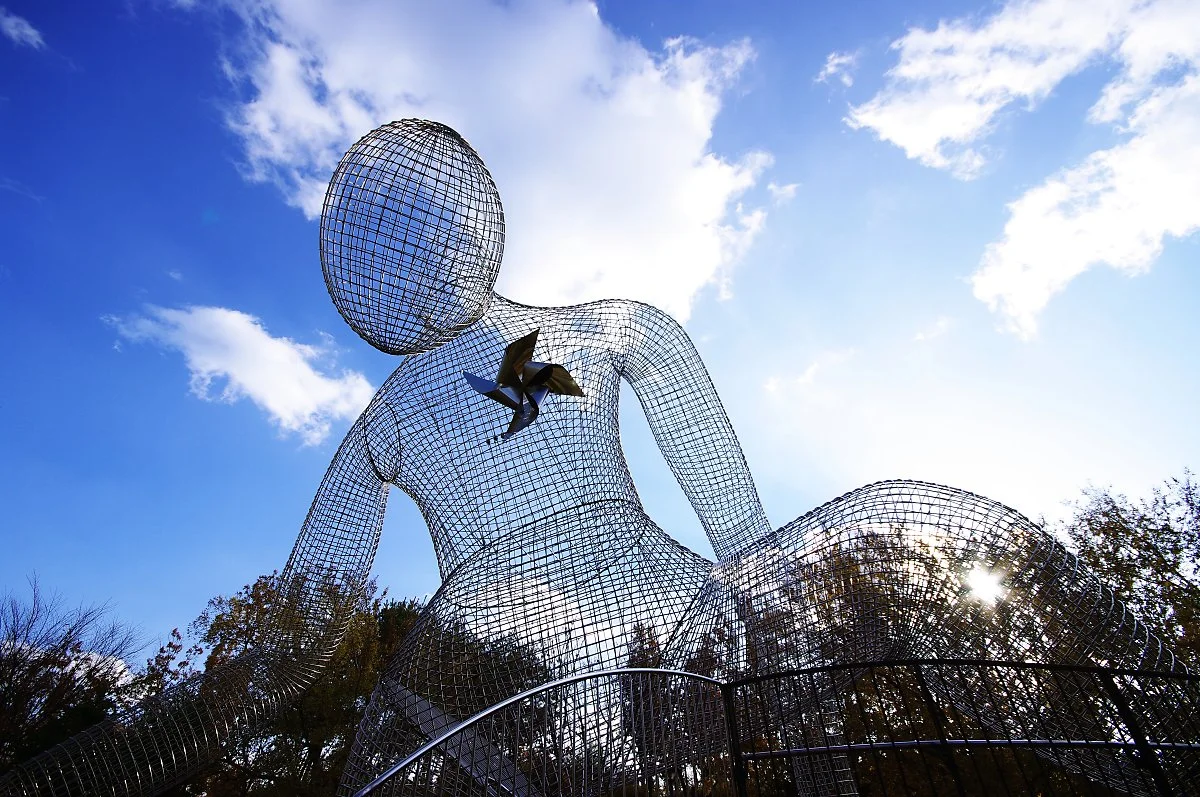 %EC%84%9C%EC%9A%B8%EC%88%B2_%EC%96%B4%EB%A6%B0%EC%9D%B4_%EB%86%80%EC%9D%B4%EC%8B%9C%EC%84%A4._%EC%B2%A0%EA%B3%A8%EB%A1%9C_%EA%B1%B0%EB%8C%80%ED%95%9C_%EC%82%AC%EB%9E%8C_%EB%AA%A8%ED%98%95%EC%9D%84_%EB%A7%8C%EB%93%A4%EC%97%88%EB%8B%A4..JPG?type=w1200