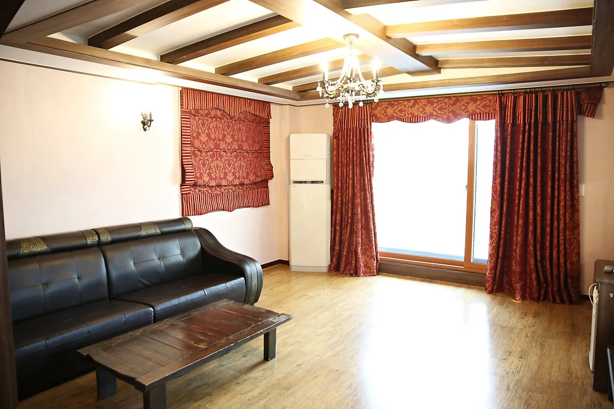 %EA%B0%9D%EC%8B%A4_%283%29.JPG?type=w1200