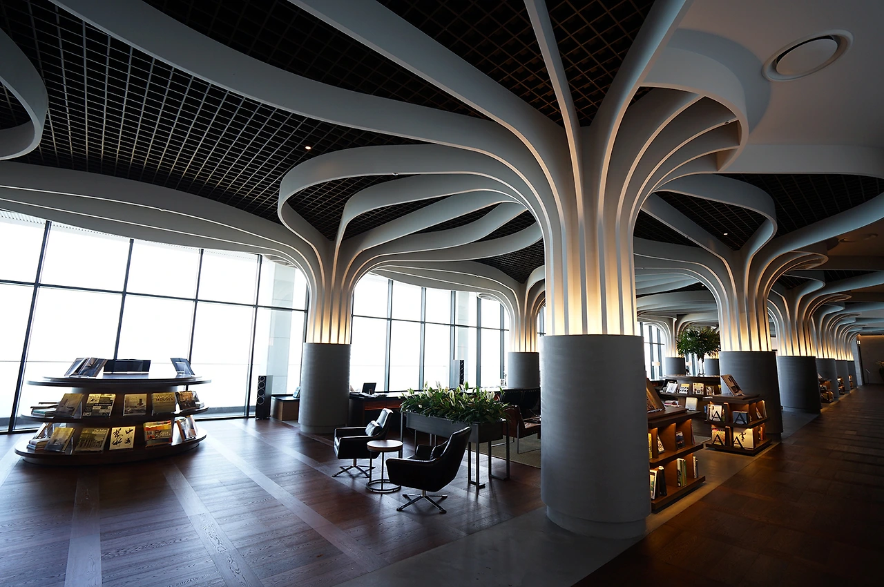 힐튼 부산_맥퀸스 라운지 (2).JPG