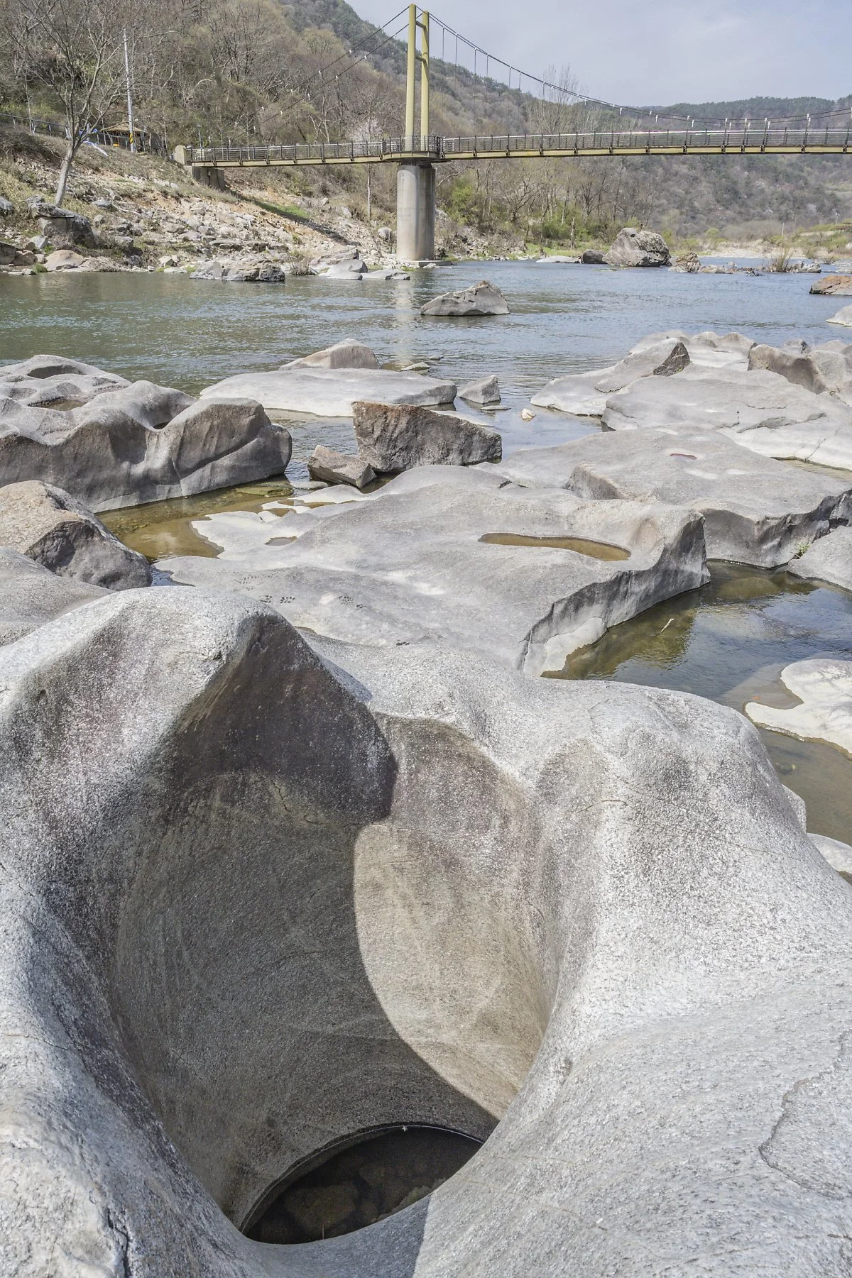 %EC%9E%A5%EA%B5%B0%EB%AA%A9%EC%9C%A0%EC%9B%90%EC%A7%80_%EC%9A%94%EA%B0%95%EB%B0%94%EC%9C%84.jpg?type=w1200