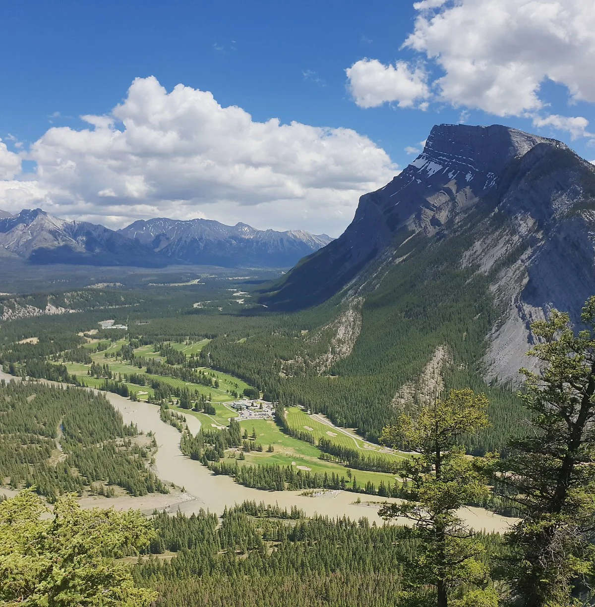 %EB%B0%B4%ED%94%84_%ED%84%B0%EB%84%90_%EB%A7%88%EC%9A%B4%ED%8B%B4_%ED%8A%B8%EB%A0%88%EC%9D%BC_3.jpg?type=w1200