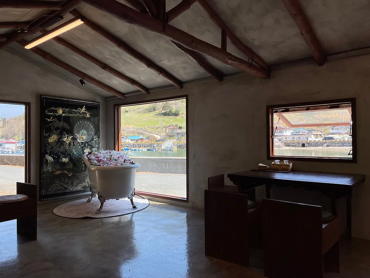 %ED%86%B5%EC%98%81_%EC%B4%8C%EC%A7%91_%ED%99%94%EC%86%8C%EB%B0%98_%281%29.JPG?type=w1200