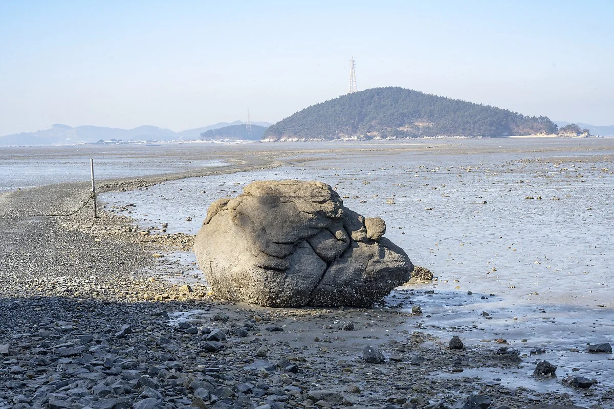 %EC%9B%85%EB%8F%84_%EB%91%A5%EB%91%A5%EB%B0%94%EC%9C%84_%282%29.jpg?type=w1200