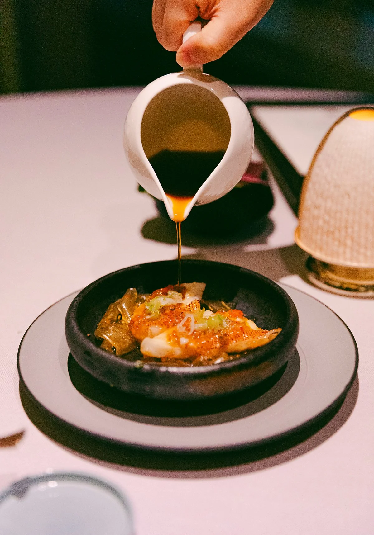 %ED%99%8D%EC%BD%A9_R%C3%B9n_Chinese_Restaurant_-_The_St._Regis_Hong_Kong_3.jpg?type=w1200