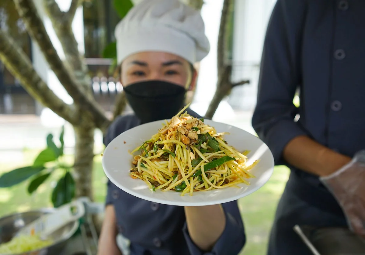 %EB%A9%B8%EC%B9%98%EC%99%80_%EB%A7%9D%EA%B3%A0%EB%A5%BC_%EB%B2%84%EB%AC%B4%EB%A6%B0_%EB%88%84%EB%93%A4.jpg?type=w1200