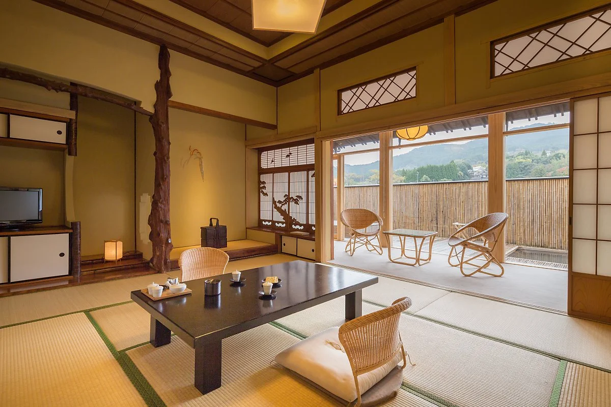 %EC%99%80%ED%83%80%EC%95%BC%EB%B2%B3%EC%86%8C_%283%29.jpg?type=w1200