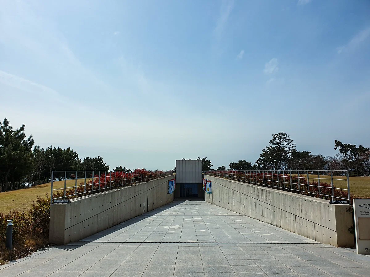 d_%EC%9E%A5%EB%8F%84_3.jpg?type=w1200