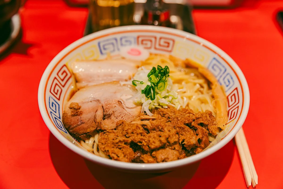 %EC%98%A4%EC%82%AC%EC%B9%B4_Kadoya_Shokudo_Main_Store_1.jpg?type=w1200