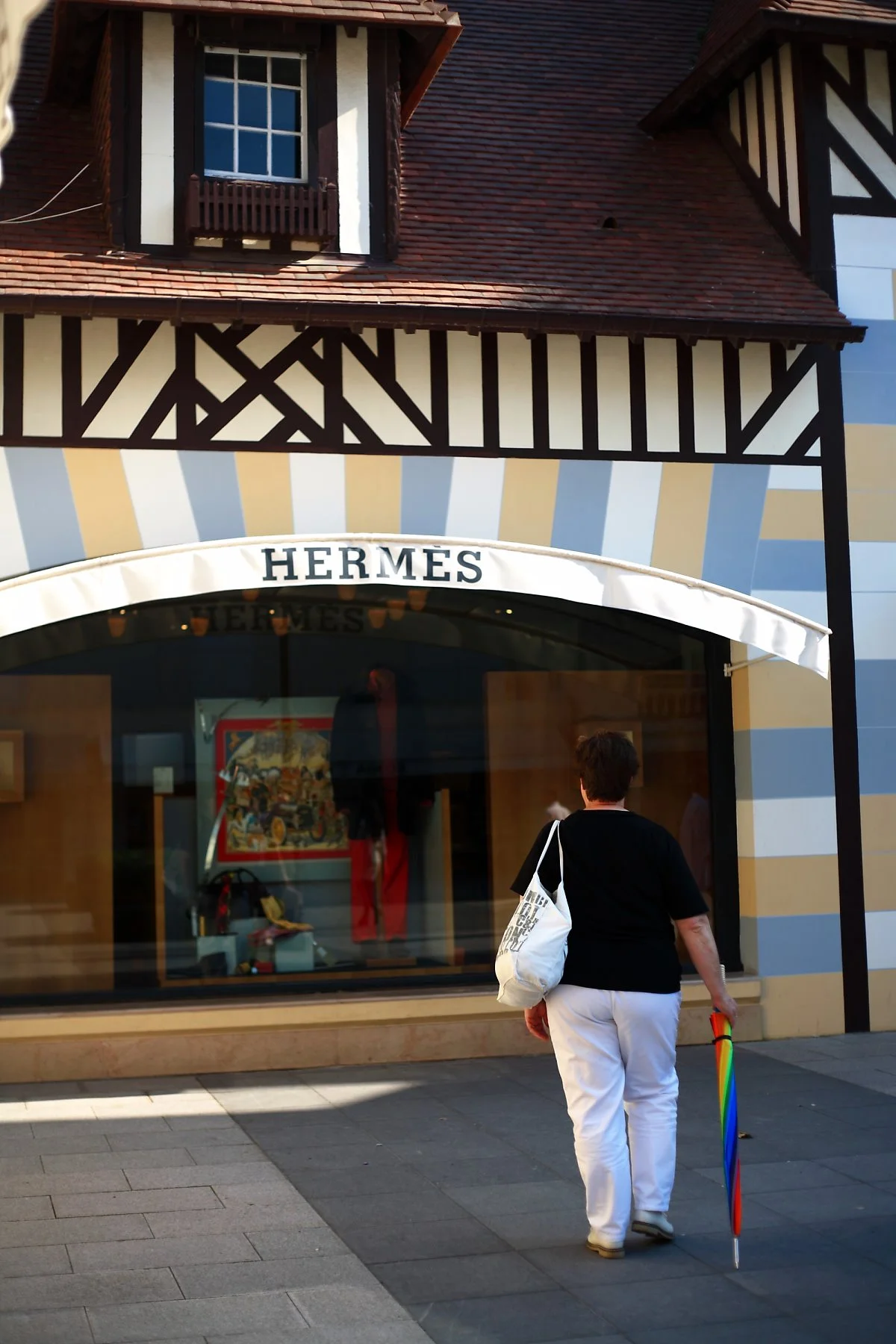 image_9320731891505302439121.jpg?type=w1200