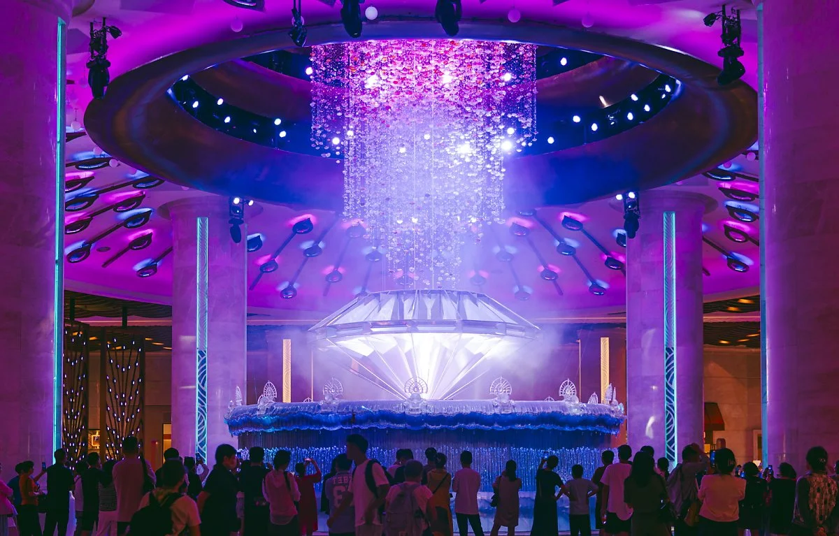 Diamond_Show_%282%29.jpg?type=w1200