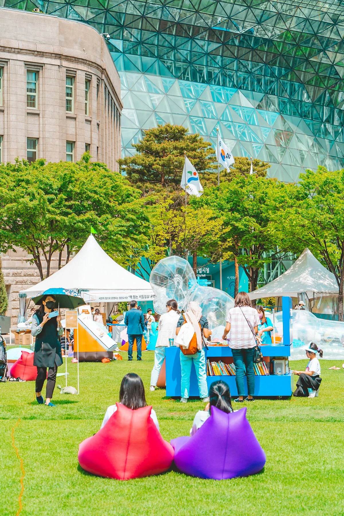 %EC%B1%85_%EC%9D%BD%EB%8A%94_%EC%84%9C%EC%9A%B8%EA%B4%91%EC%9E%A5_%283%29.jpg?type=w1200