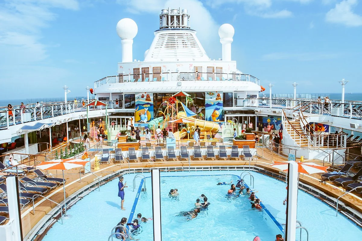 %EC%95%BC%EC%99%B8_%EC%88%98%EC%98%81%EC%9E%A5_%282%29-2.jpg?type=w1200