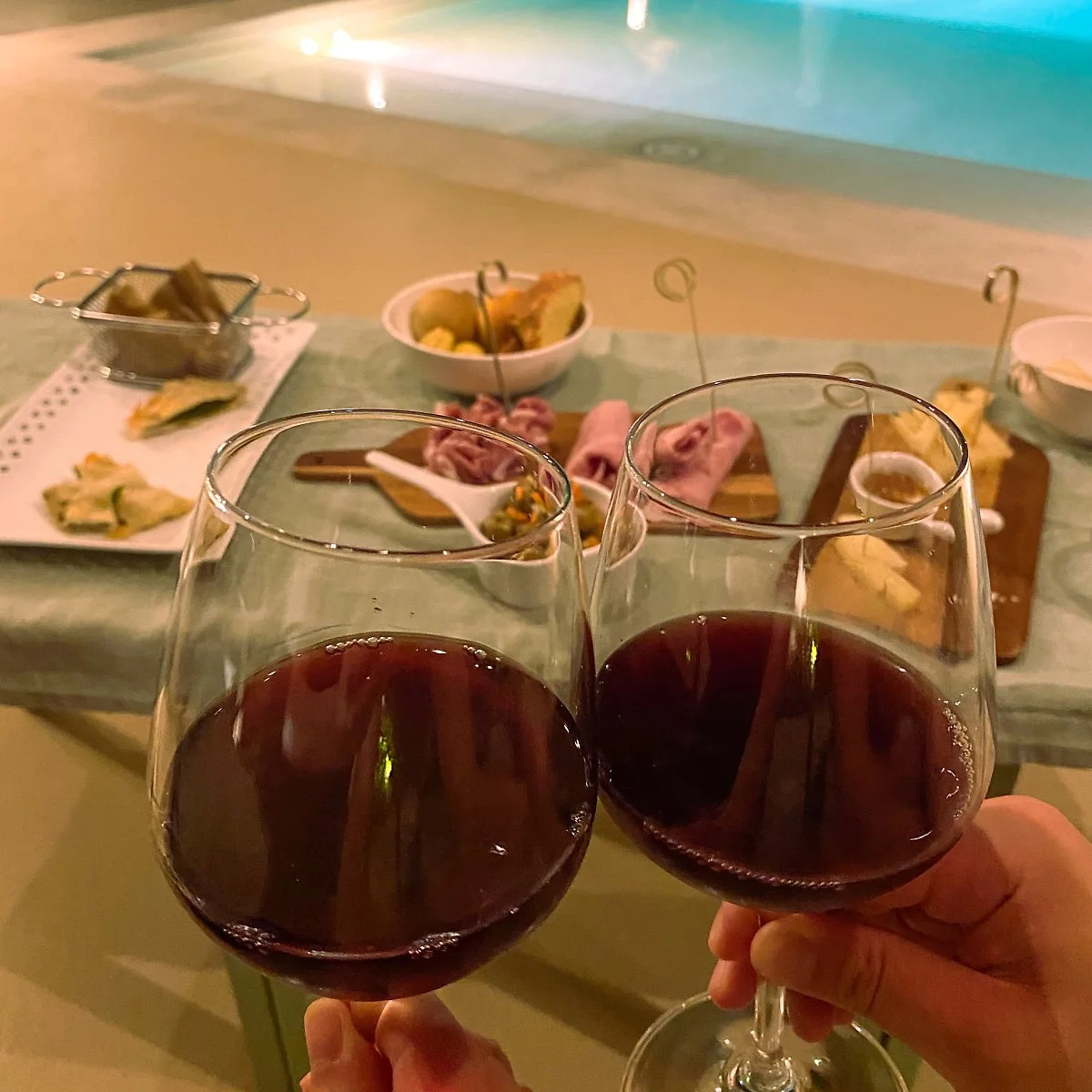 %EC%9D%B4%ED%83%88%EB%A6%AC%EC%95%84_%EC%8B%9C%EC%B9%A0%EB%A6%AC%EC%95%84_%EB%8F%84%EB%AF%B8%EC%95%84_%EB%B6%80%EB%9D%A0%EB%81%84_%ED%98%B8%ED%85%94_%ED%8F%AC%EB%8F%84%EC%A3%BC_%EC%8B%9C%EC%9D%8C2.jpg?type=w1200